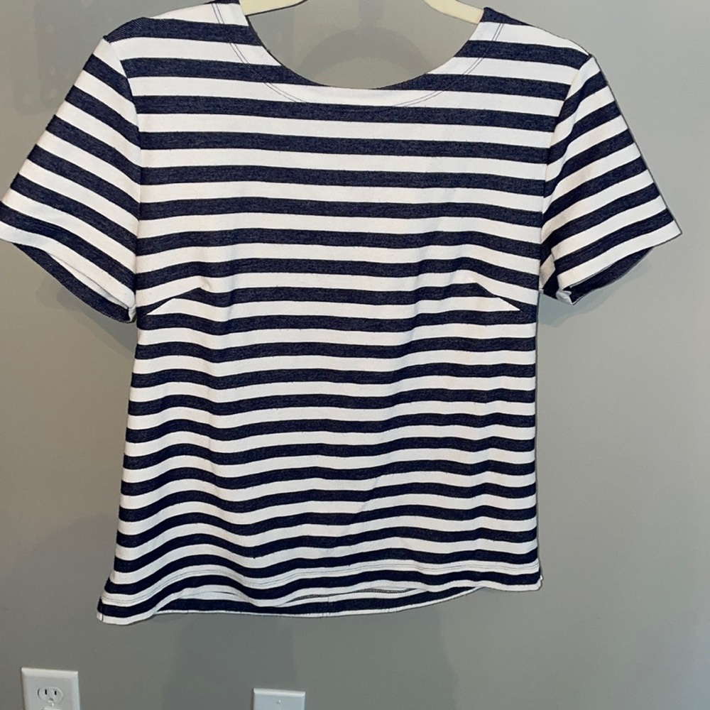Faux denim striped t with zipper in the back